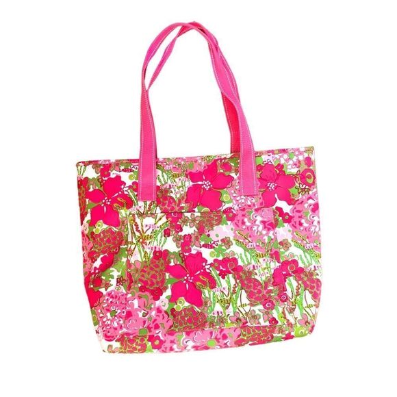 Lilly Pulitzer Insulated Beach Cooler Beach Rose like new - Picture 1 of 8